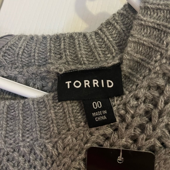 NWT Torrid gray sweater - Picture 4 of 4